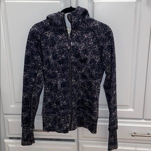 Lululemon exercise jacket
